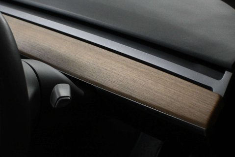 Tesla Model Y ModeL Y Long Range AWD 4WD 5dr 46