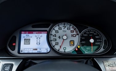 Ferrari 599 SA Aperta 18