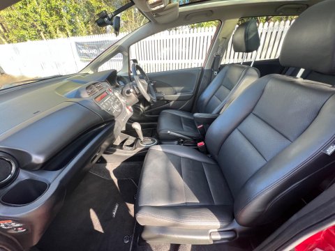 Honda Jazz I-VTEC EXL 41