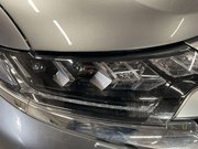 Mitsubishi Outlander 2.0 MIVEC Exceed SUV 5dr Petrol CVT 4WD Euro 6 (s/s) (150 ps) Parking Senso 23