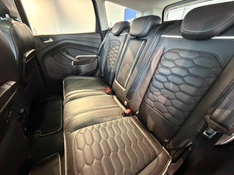 Ford Kuga 2.0 TDCi Vignale Powershift AWD Euro 6 (s/s) 5dr 38