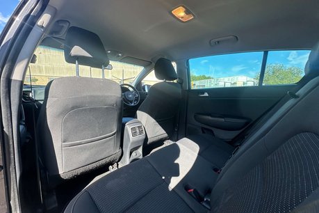 Kia Sportage 1.7 CRDi 2 SUV 5dr Diesel Manual Euro 6 (s/s) (114 bhp) 18