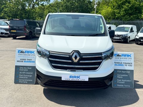 Renault Trafic 2.0 dCi Blue SL30 Advance Panel Van 5dr Diesel Manual L1 H1 Euro 6 (s/s) (1 7