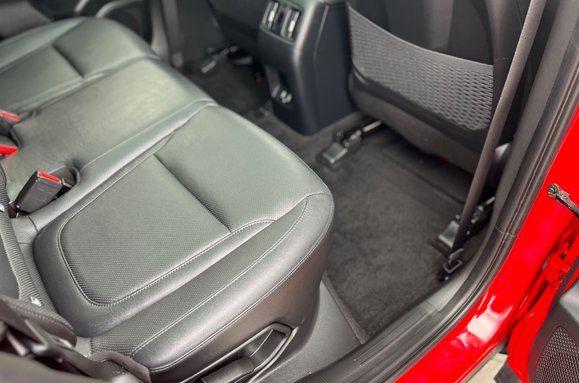 Hyundai TUCSON 1.6 T-GDI ULTIMATE HYBRID AUTO 32