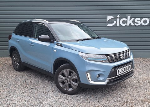 Suzuki Vitara SZ-T BOOSTERJET MHEV 1