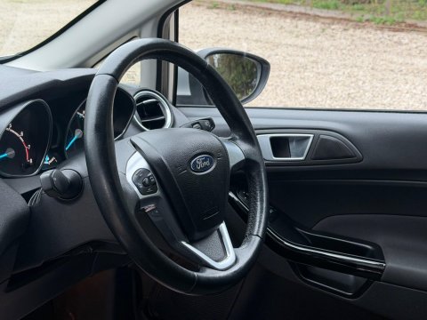 Ford Fiesta 1.25 Zetec Euro 6 3dr 20