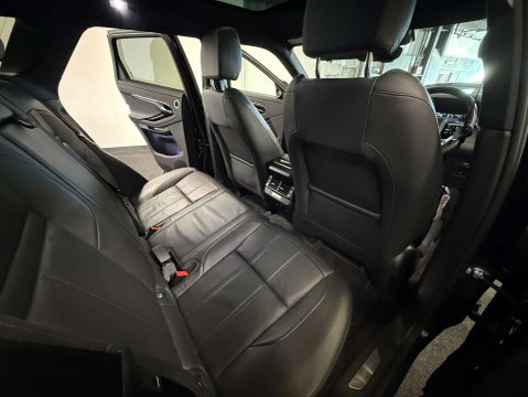 Land Rover Range Rover Evoque 2.0 Range Rover Evoque R-Dynamic SE D MHEV Auto 4WD 5dr 31
