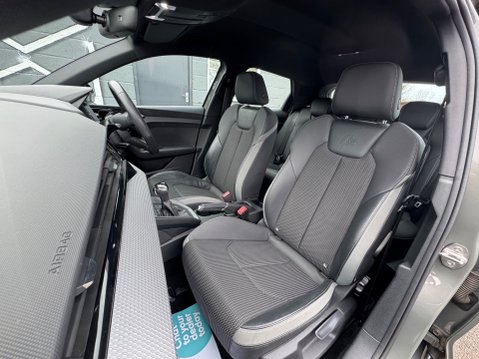 Audi A1 S LINE 35 TFSI S-A 28