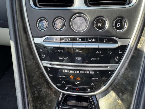Aston Martin DB11 4.0 DB11 V8 Volante Auto 2dr 28