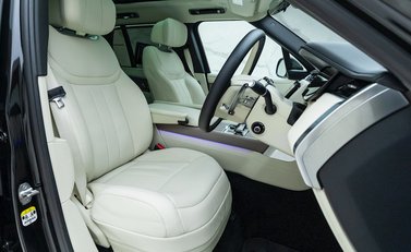 Land Rover Range Rover P530 First Edition 10