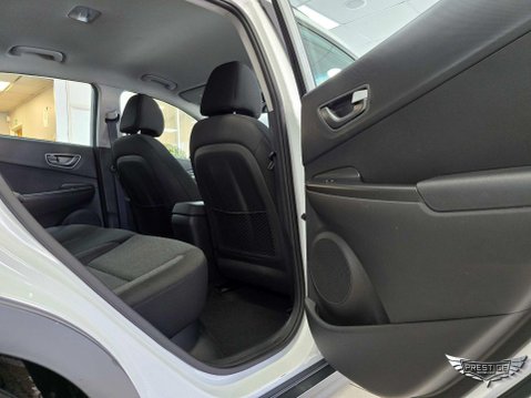 Hyundai KONA 39kWh SE SUV 5dr Electric Auto (10.5kW Charger) (136 ps) 45