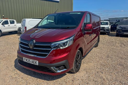 Renault Trafic LWB L2H1 Low Roof Sport LL30 Alloys Cam H/Seats Nav Sensors EURO 6 NO VAT