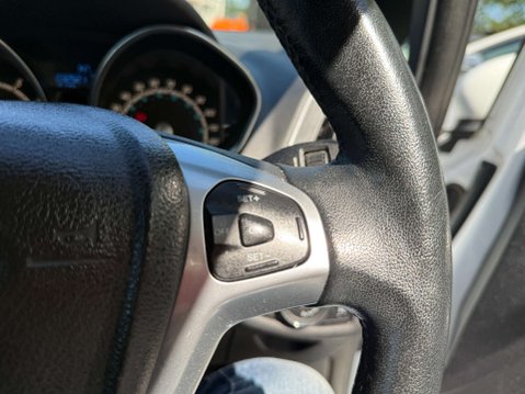 Ford B-Max 1.0 B-Max Titanium T 5dr 65