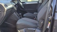 Volkswagen Tiguan 2.0 TDI SE Navigation SUV 5dr Diesel DSG Euro 6 (s/s) (150 ps) 32