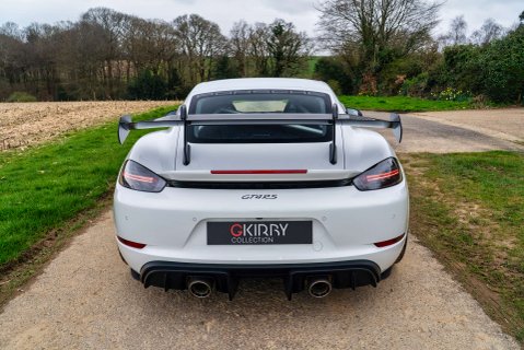 Porsche 718 Cayman GT4 RS 23