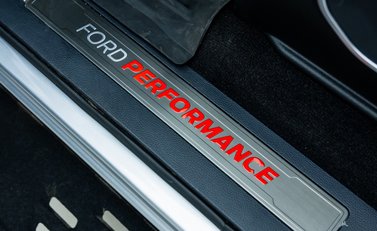 Ford F150 Raptor Supercrew 27