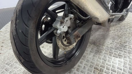 Hyosung GT GTR 2016 13K RUNNING PROJECT BIKE VTWIN 15BHP SPORTS 20