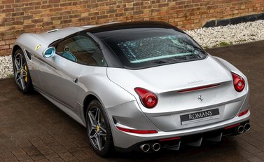Ferrari California T 10