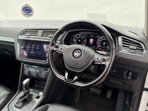 Volkswagen Tiguan 2.0 Tiguan SEL TDI BlueMotion Technology 4Motion Semi-Auto 4WD 5dr 50