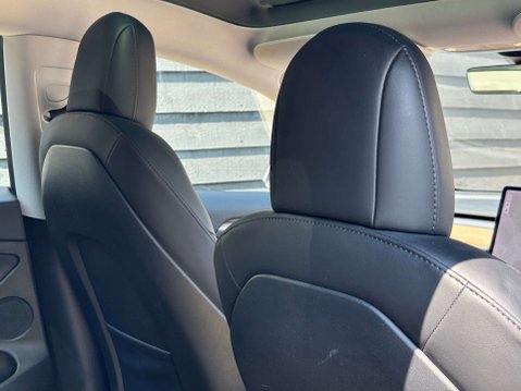 Tesla Model 3 Model 3 Standard Range + 4dr 80