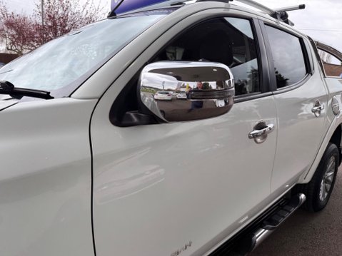 Mitsubishi L200 2.4 DI-D DC Barbarian 4WD Euro 5 4dr 17