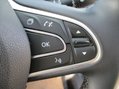 Renault Kadjar 1.3 TCe Iconic Euro 6 (s/s) 5dr 33
