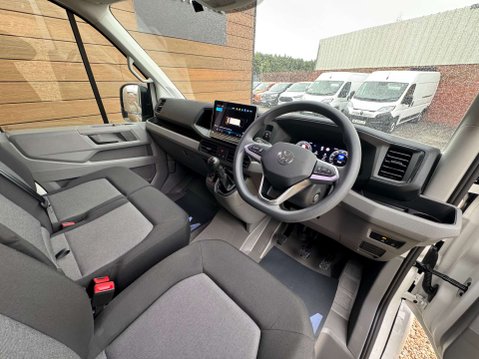 Volkswagen Crafter 2.0 Crafter CR30 Commerce TDI 5dr 18