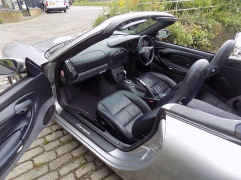 Porsche 911 CARRERA 2 TIPTRONIC S CABRIOLET 17
