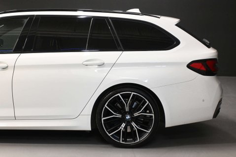 BMW 5 Series 2.0 520d xDrive M Sport MHEV Auto 4WD 5dr 30