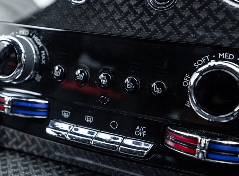 Rolls-Royce Cullinan BLACK BADGE 28