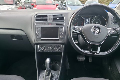 Volkswagen Polo 1.2 SE TSI AUTOMATIC.. 10 MAIN DEALER SERVICES.. £20 R/TAX..1OWNER  17