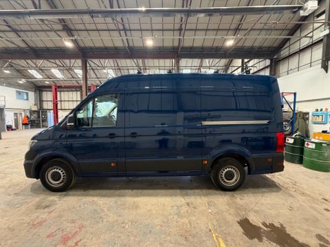 Volkswagen Crafter CR35 TDI M H/R P/V STARTLINE 7