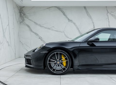 Porsche 911 Turbo S (992) 34