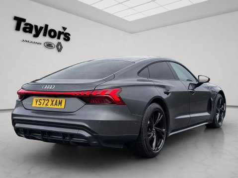 Audi E-Tron GT QUATTRO BASE 7