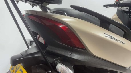 Yamaha Tricity 300 2024 ONLY 443 MILES!! 3 WHEELER TRIKE RIDE ON A CAR LICENCE 300CC 22