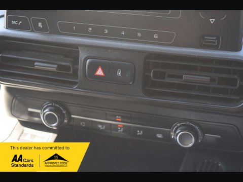 Vauxhall Combo 1.6 Combo 2300 Edition S/S L2H1 44
