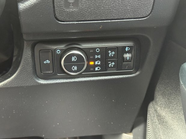 Ford Ranger Wildtrak | Auto | 2 LT | Double Cab | Sensors | Alloys | Tow Bar | EURO 6 29