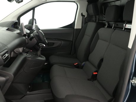 Peugeot Partner M 1.5 BlueHDi 100 Asphalt 11