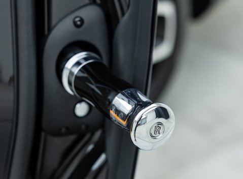 Rolls-Royce Cullinan Black Badge 43