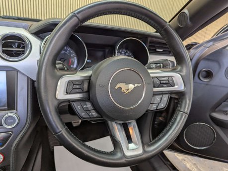 Ford Mustang 2.3 Mustang EcoBoost 2dr 61