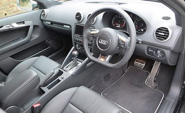 Audi RS3 Sportback 7