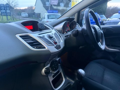 Ford Fiesta 1.4 Zetec 5dr 19