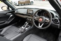 Fiat 124 Spider 1.4 Multiair S-DESIGN 4