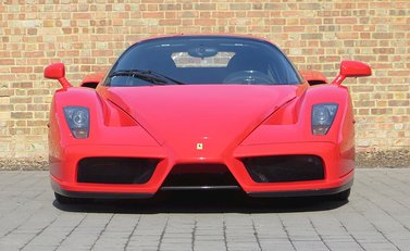 Ferrari Enzo 2