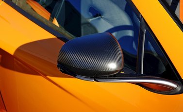 McLaren 675 LT Spider 28