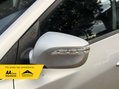 Hyundai ix35 2.0 ix35 Premium 4WD CRDi 134 4WD 5dr 16