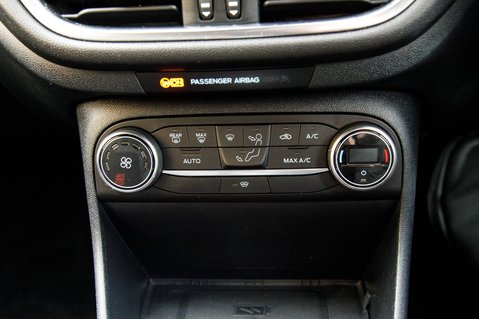 Ford Fiesta ST-LINE X EDITION MHEV 32