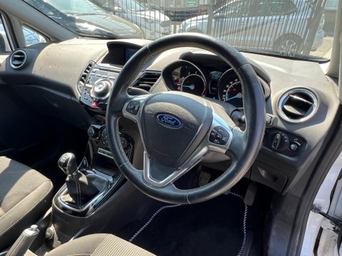 Ford Fiesta 1.0T EcoBoost Titanium Euro 6 (s/s) 5dr 18