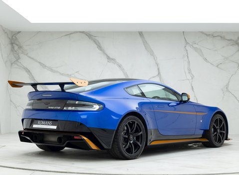 Aston Martin Vantage GT8 7