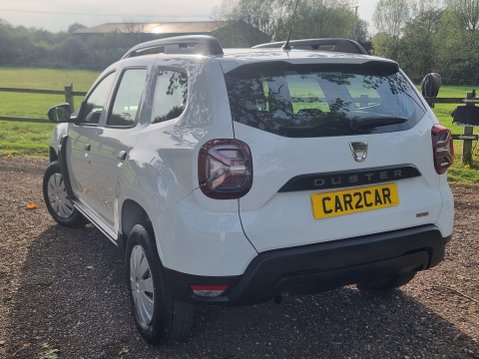Dacia Duster ESSENTIAL TCE 7